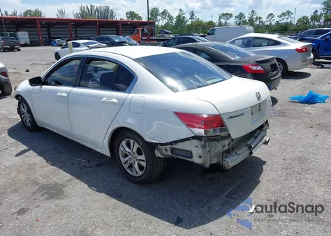 2010 Honda Accord 2.4 Lx-P из США, поврежденный, VIN 1HGCP2F45AA180393